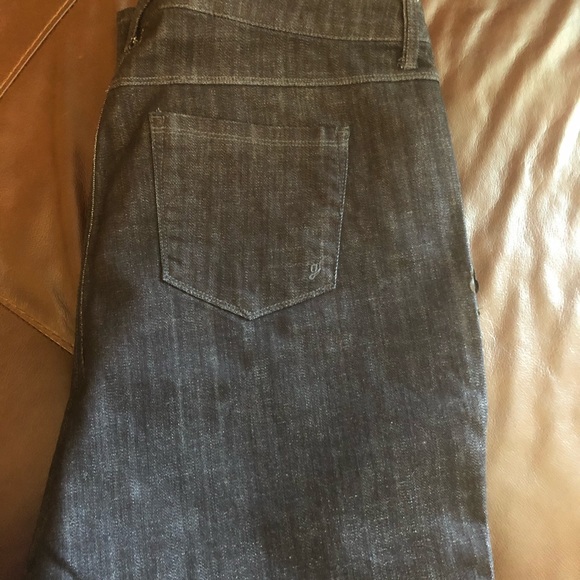 Jeans - Picture 3 of 3